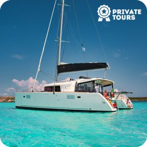 Da Porto Pollo: Escursione in elegante Catamarano tra le isole dell’Arcipelago di La Maddalena