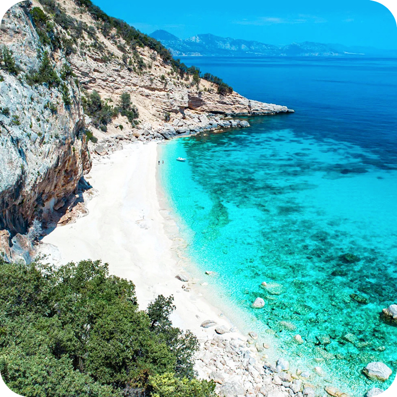 CALA GONONE: GOMMONE A NOLEGGIO - 5MT. - 40CV. - SENZA PATENTE NAUTICA - immagine 8